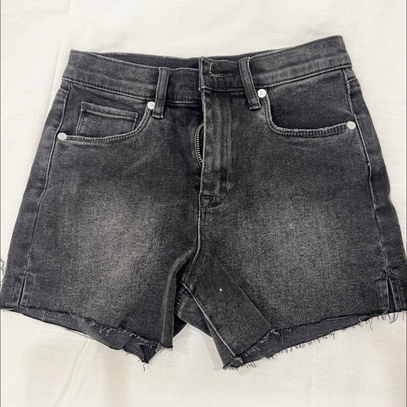 Blank NYC Acid Washed Shorts - Picture 1 of 3